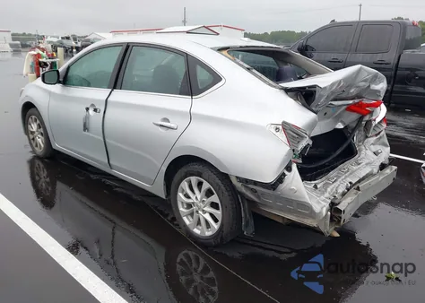 2018 Nissan Sentra Sv z USA, uszkodzony, nr VIN 3N1AB7AP4JY244151